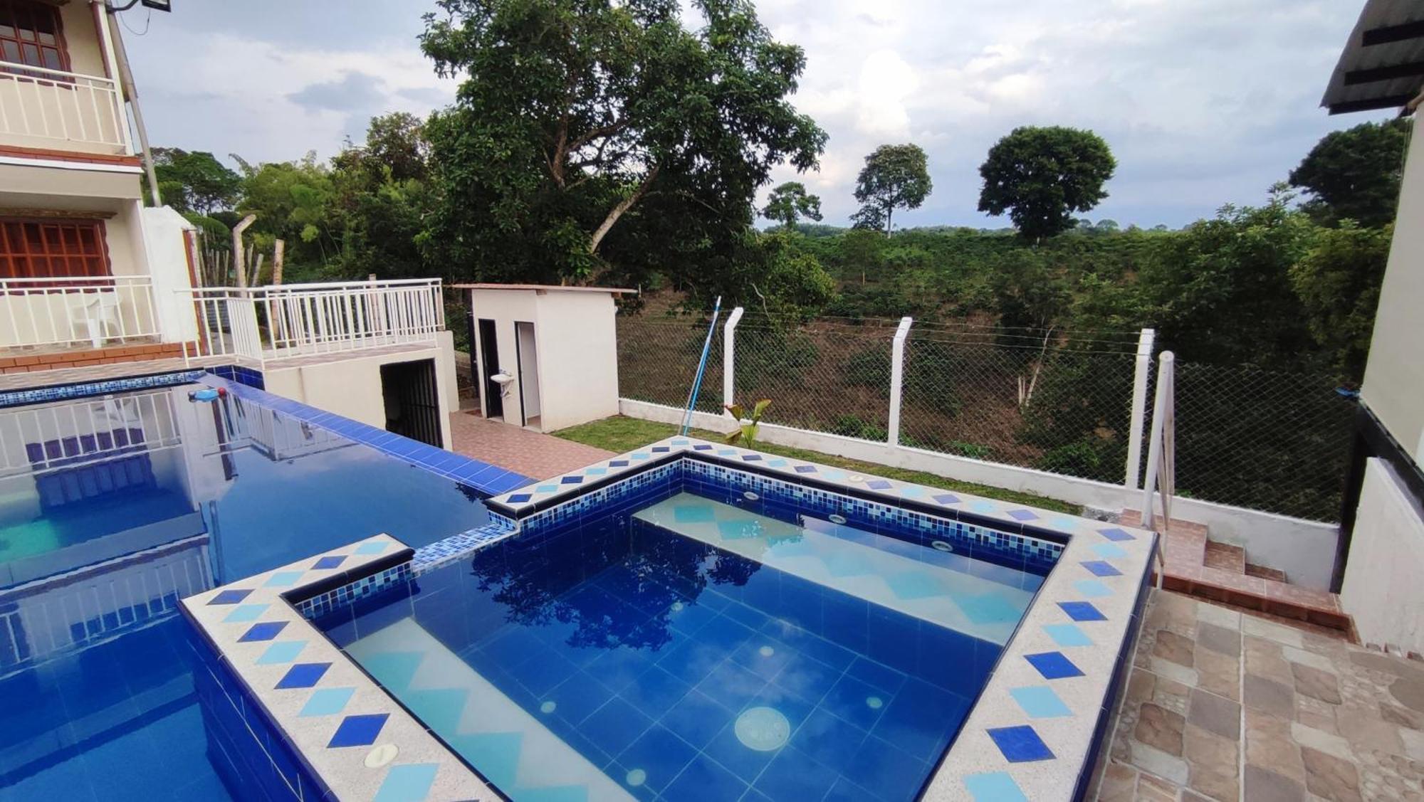 Finca Hotel La Linda Quimbaya Exteriör bild